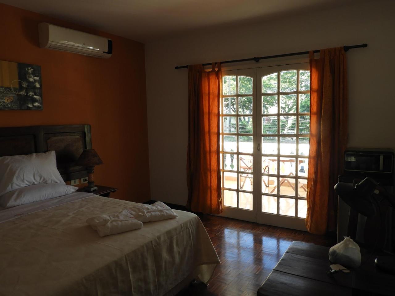 Hotel Casa Jardin Asuncion Extérieur photo